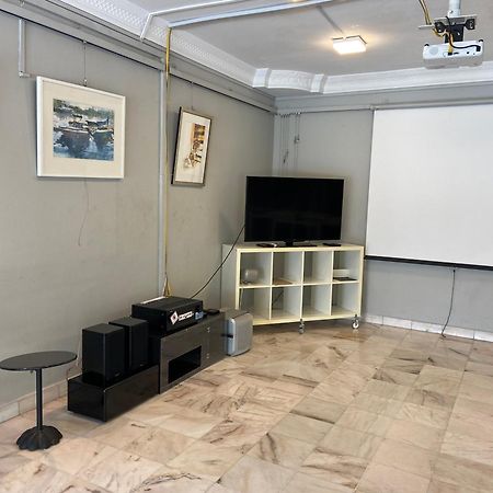 Grayhaus Spacious Bungalow & Garden Villa - Ss3 Petaling Jaya, Near Sunway - Stay Only No Events Bagian luar foto