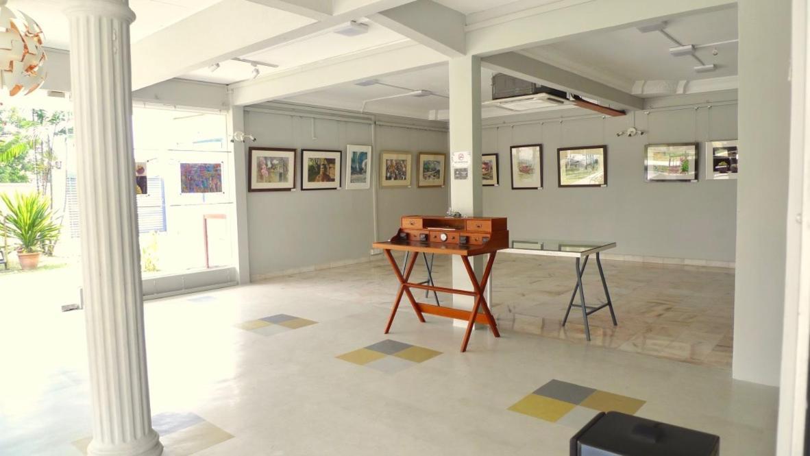 Grayhaus Spacious Bungalow & Garden Villa - Ss3 Petaling Jaya, Near Sunway - Stay Only No Events Bagian luar foto