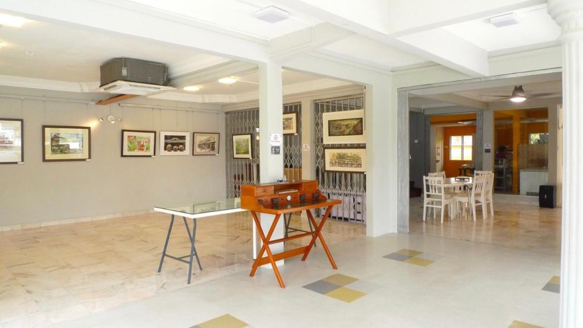 Grayhaus Spacious Bungalow & Garden Villa - Ss3 Petaling Jaya, Near Sunway - Stay Only No Events Bagian luar foto