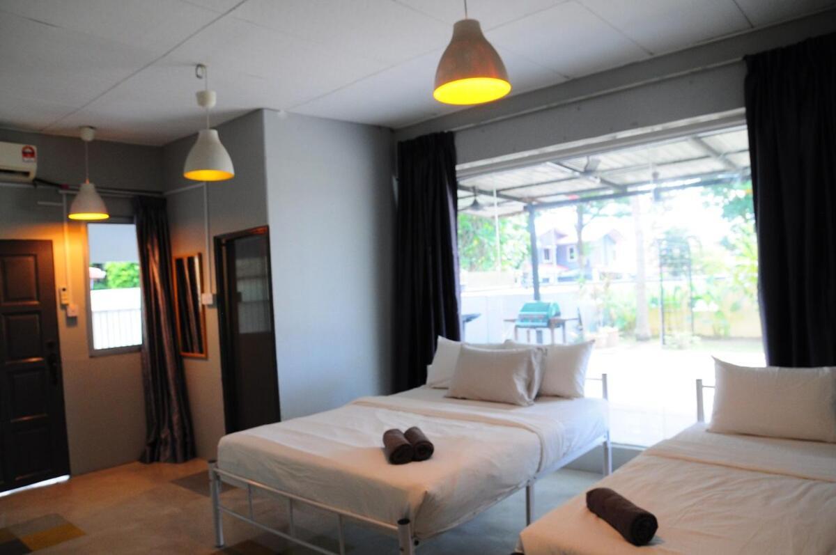 Grayhaus Spacious Bungalow & Garden Villa - Ss3 Petaling Jaya, Near Sunway - Stay Only No Events Bagian luar foto