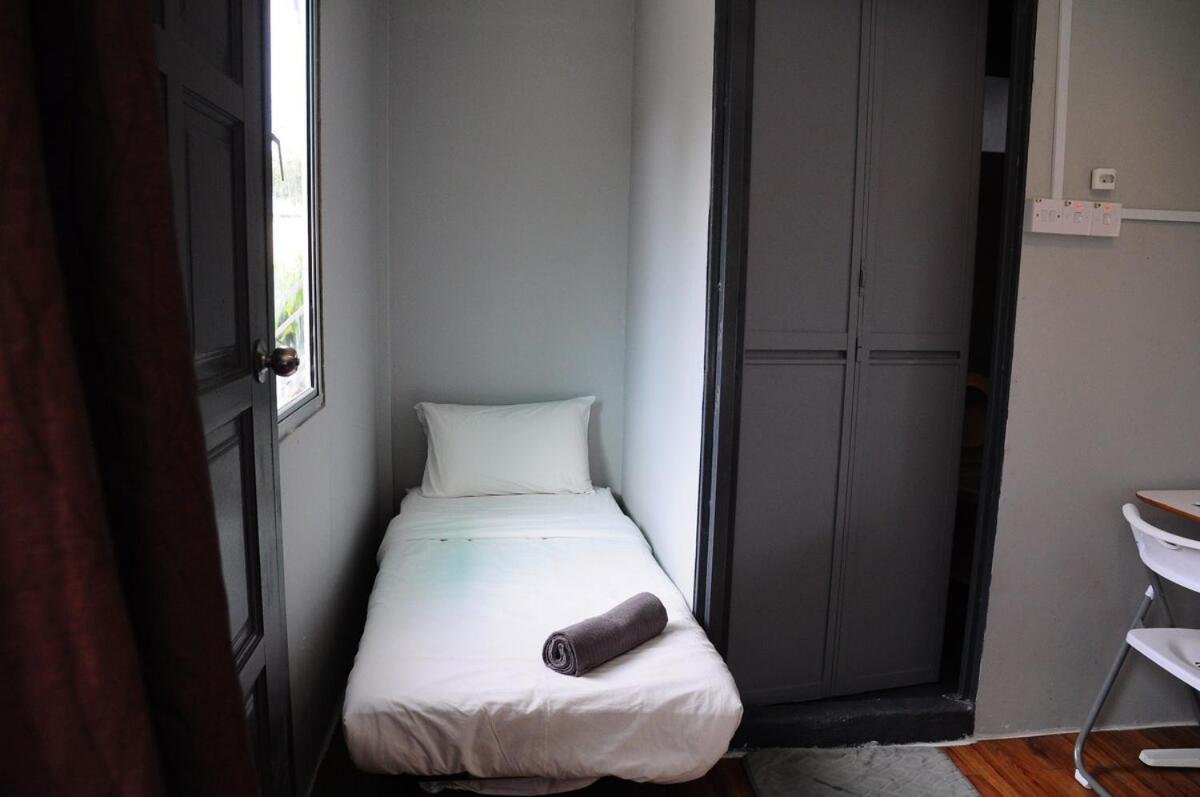Grayhaus Spacious Bungalow & Garden Villa - Ss3 Petaling Jaya, Near Sunway - Stay Only No Events Bagian luar foto